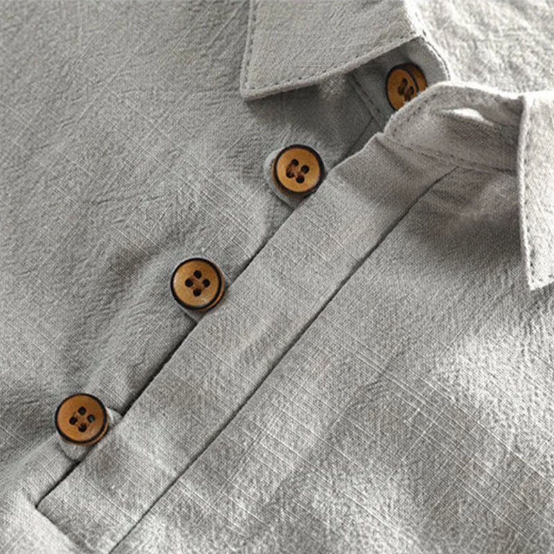 Short sleeve polo shirt with collar and button placket