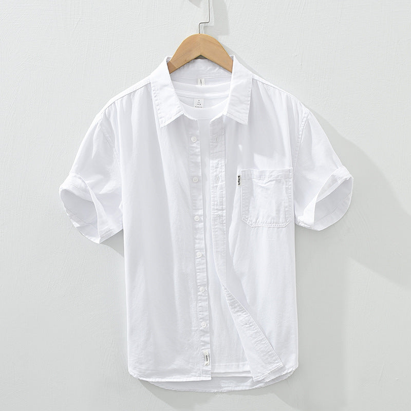 Men's short sleeve button shirt with collar and chest pocket