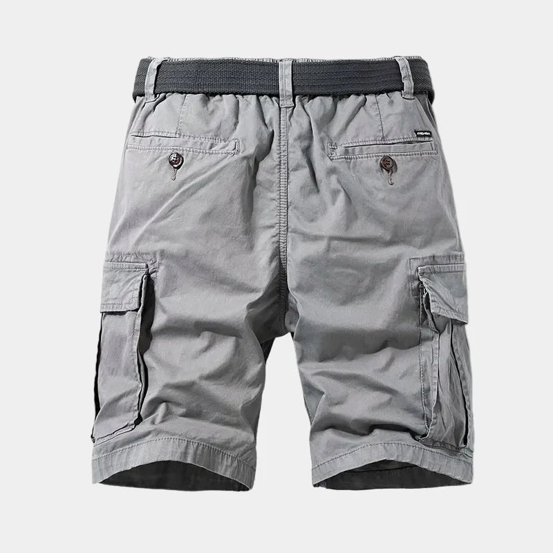 Men's cargo Bermuda shorts with drawstring waist and multiple pockets