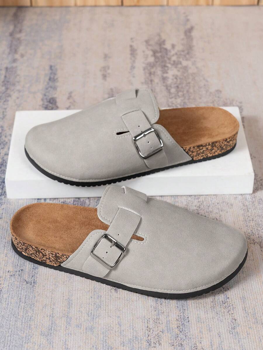 Men's closed toe sandals with buckle strap and flat sole