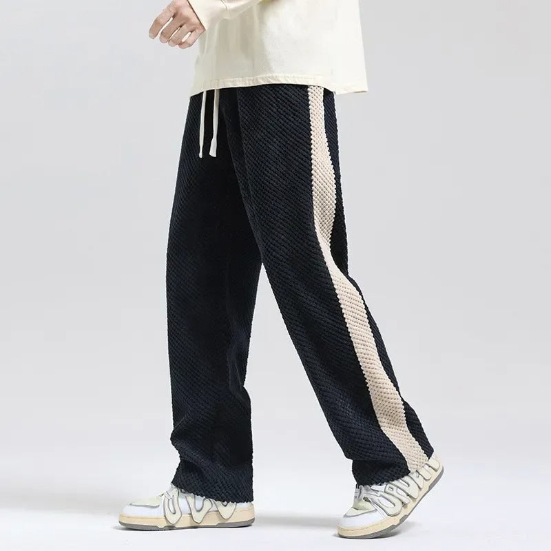 Men's textured sweatpants with contrast side stripes