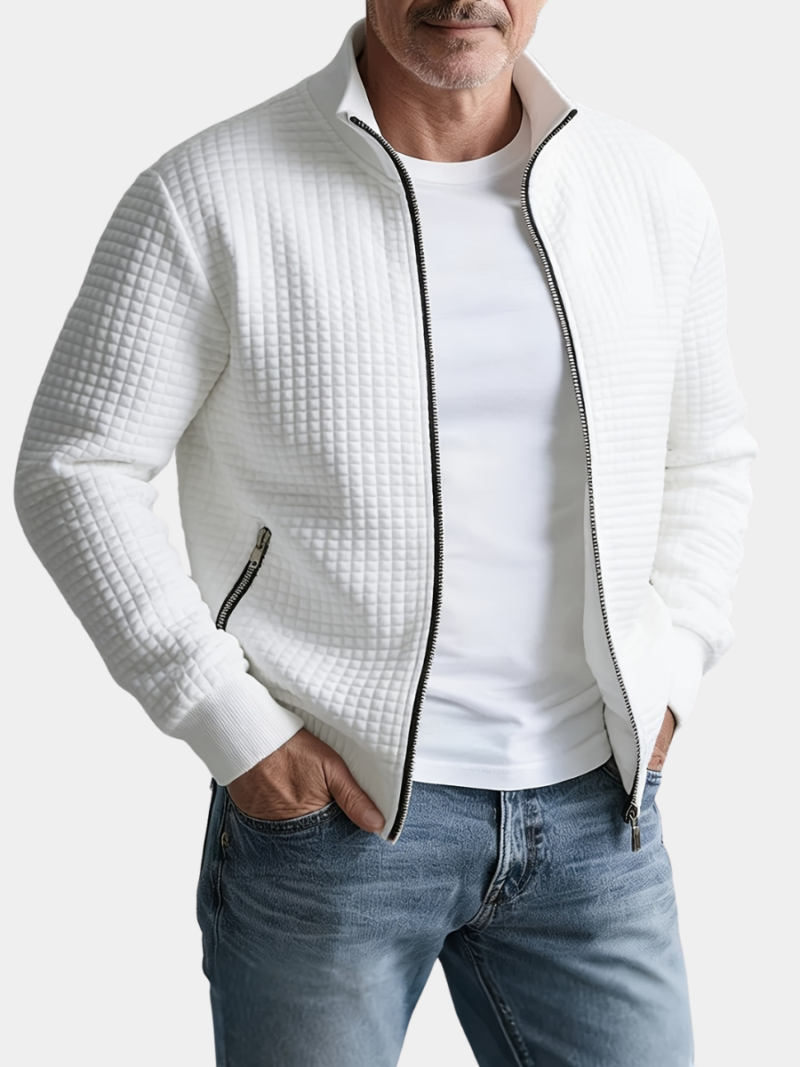Men's quilted jacket with mock neck, long sleeves and zipped pockets