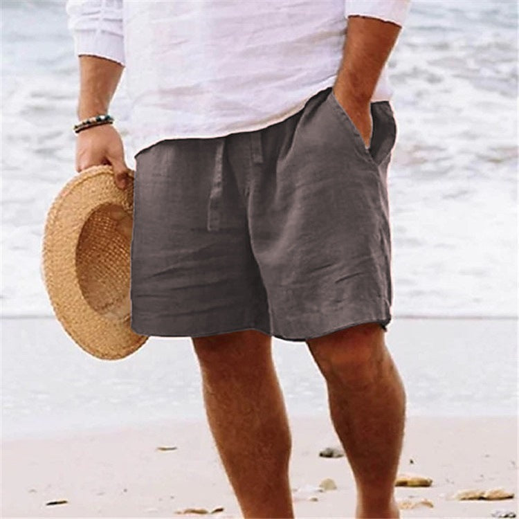 Men's relaxed shorts with drawstring waist and side pockets